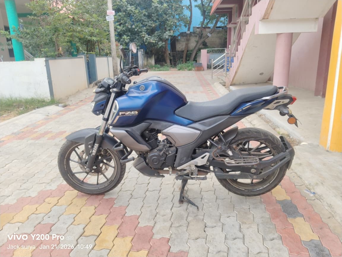 Yamaha FZ FI