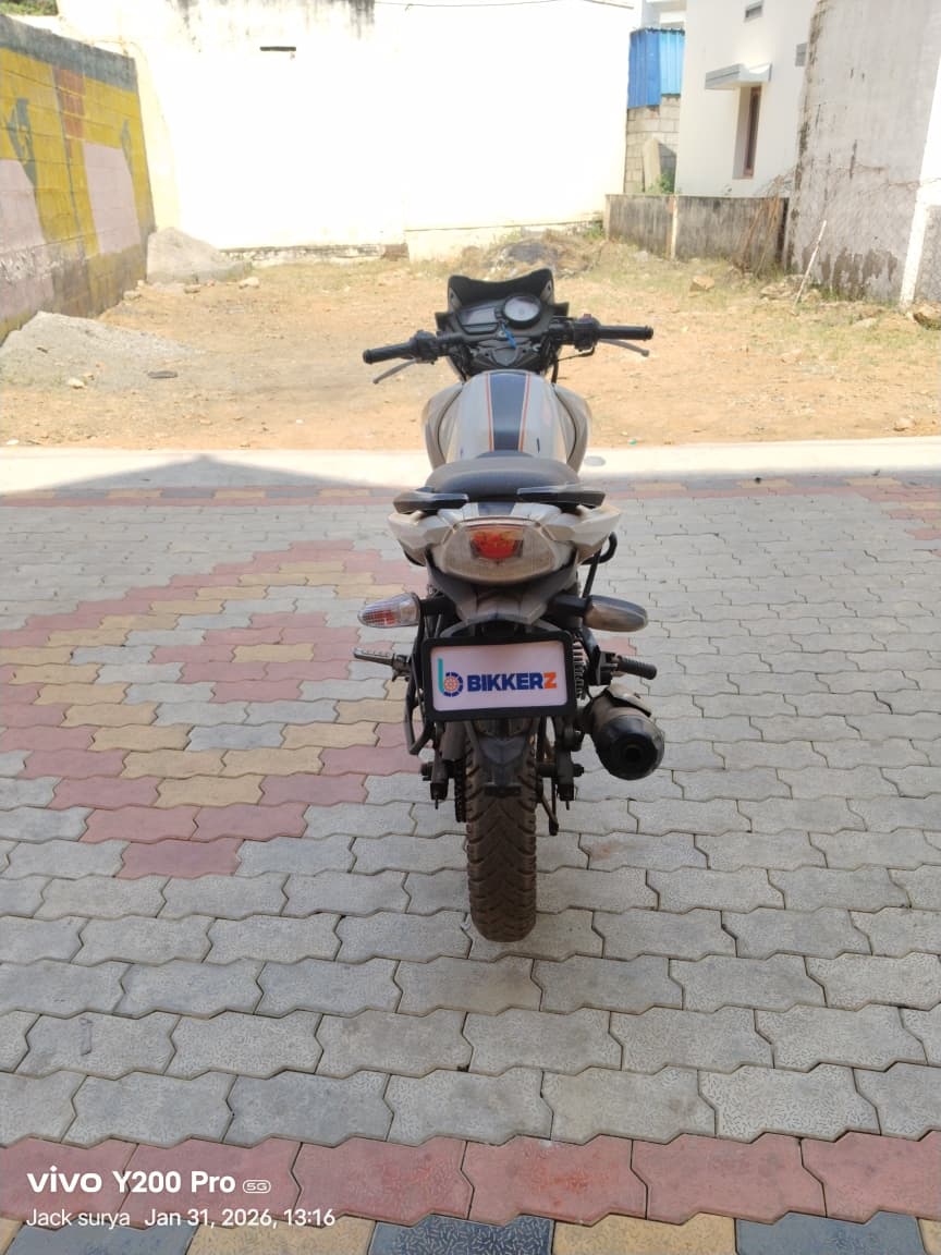 TVS Apache RTR 160 4V