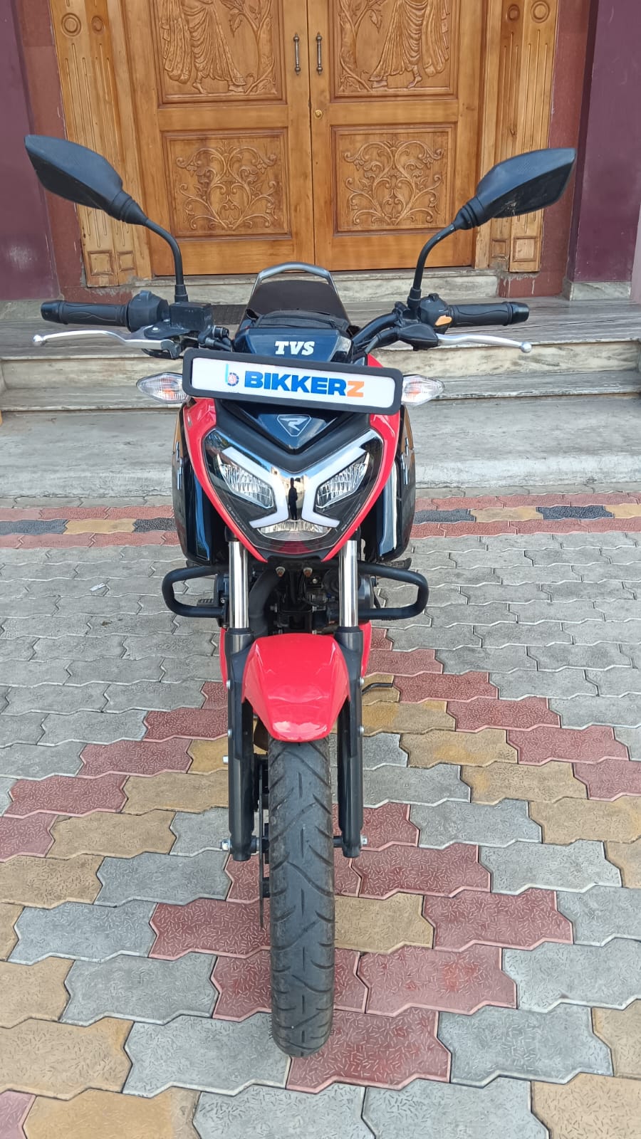 TVS Raider 125
