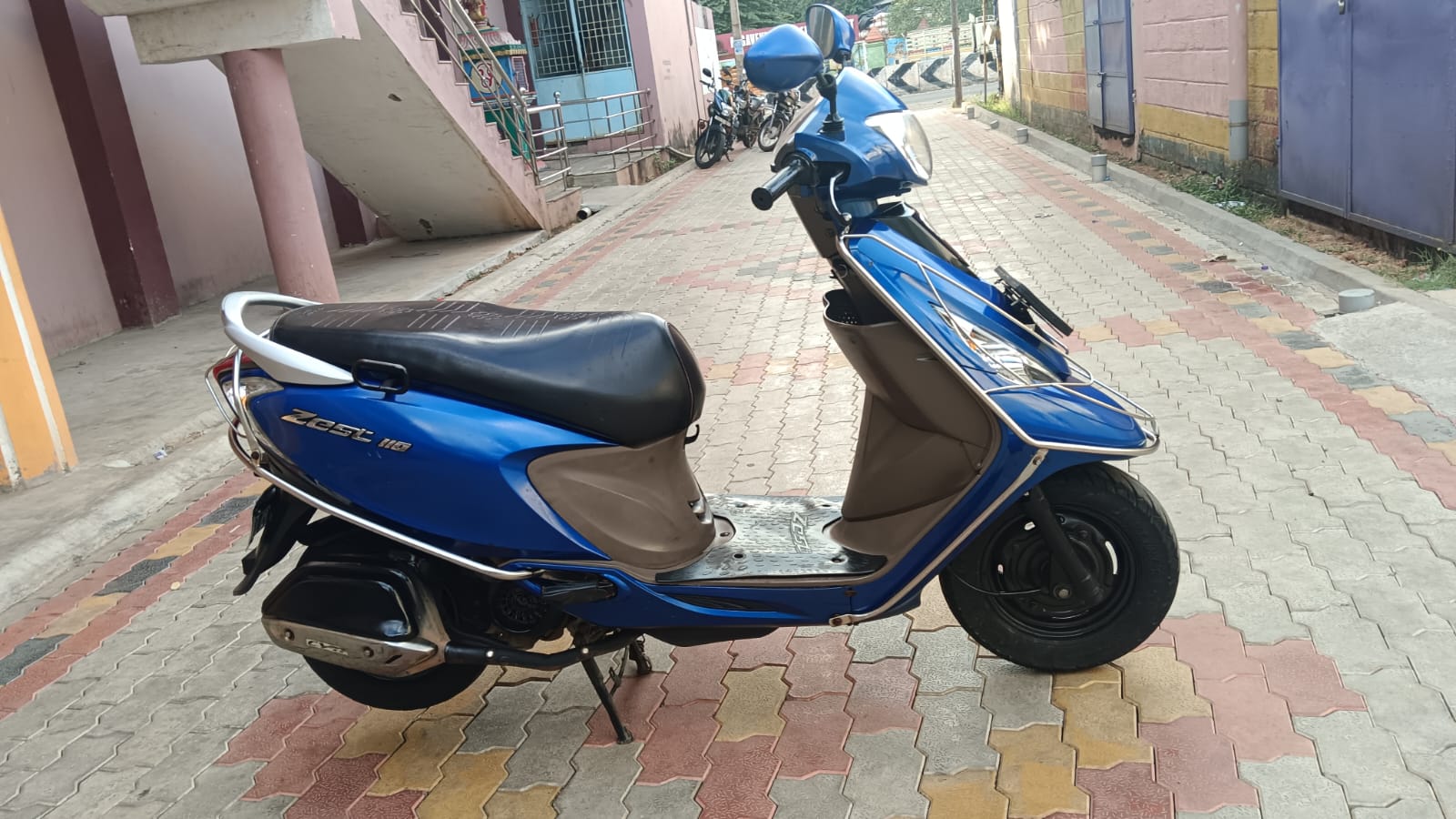 TVS Scooty Zest 110