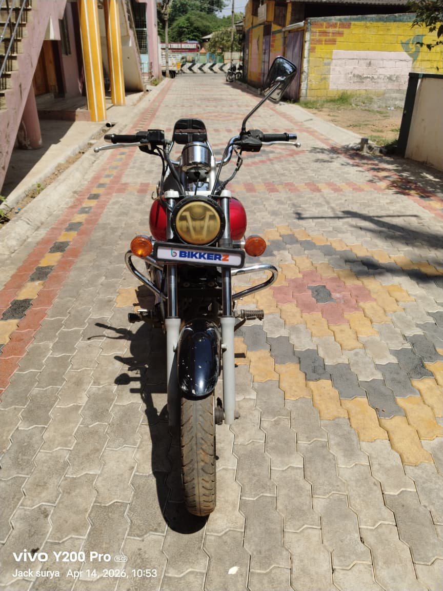 Bajaj Avenger Street 160
