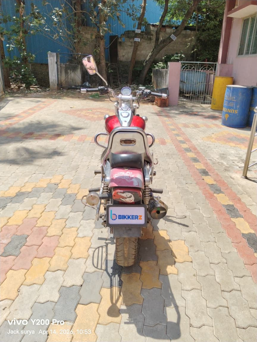 Bajaj Avenger Street 160