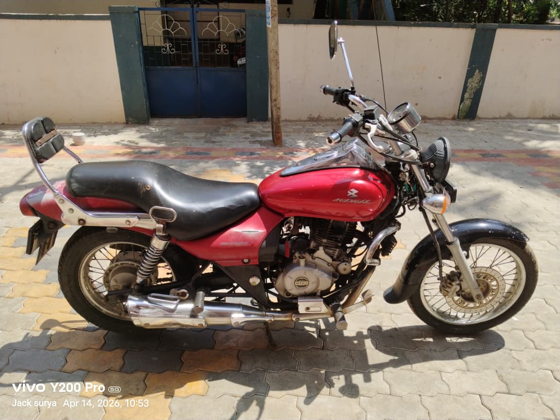 Bajaj Avenger Street 160