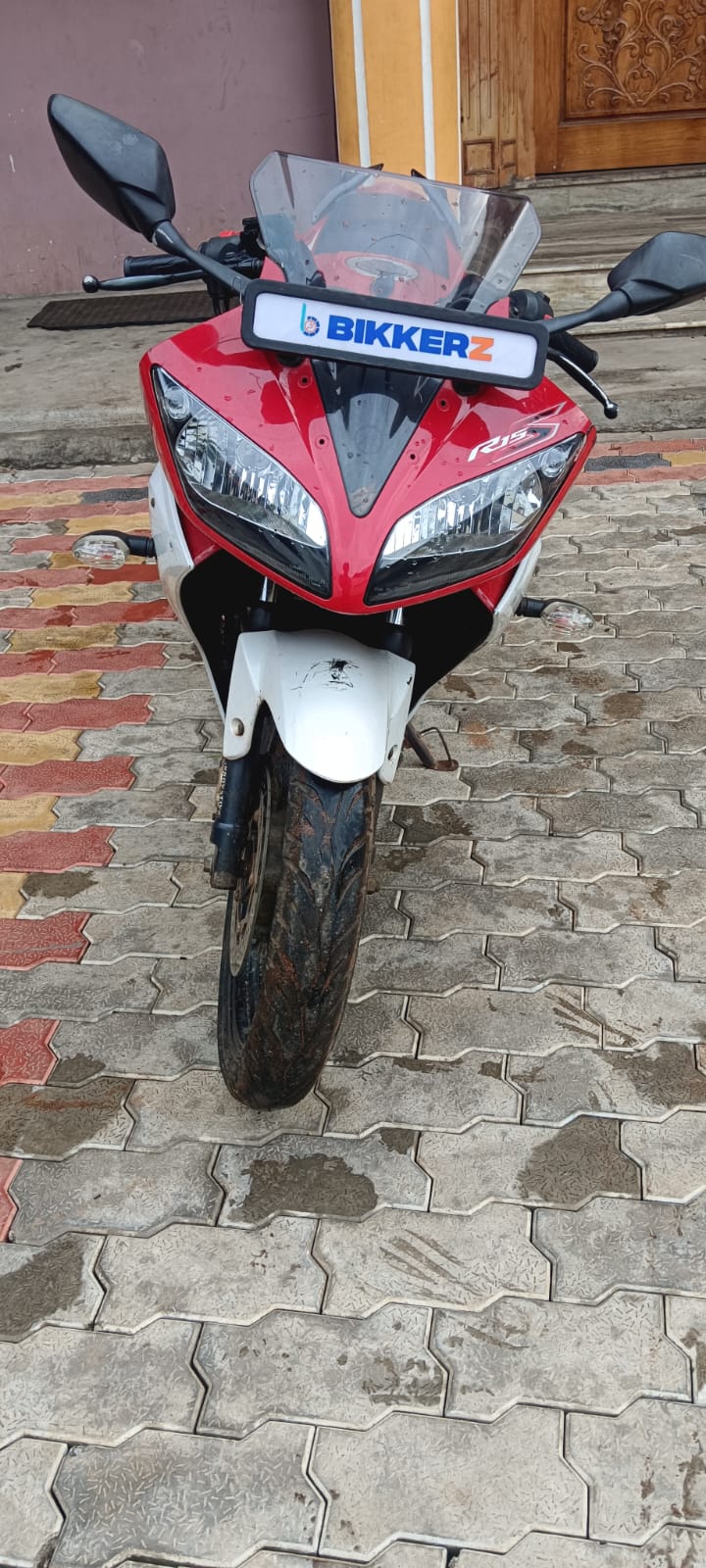 Yamaha Yzf R1