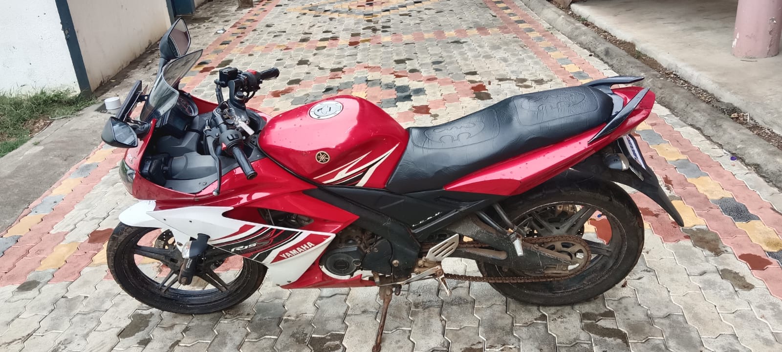 Yamaha Yzf R1