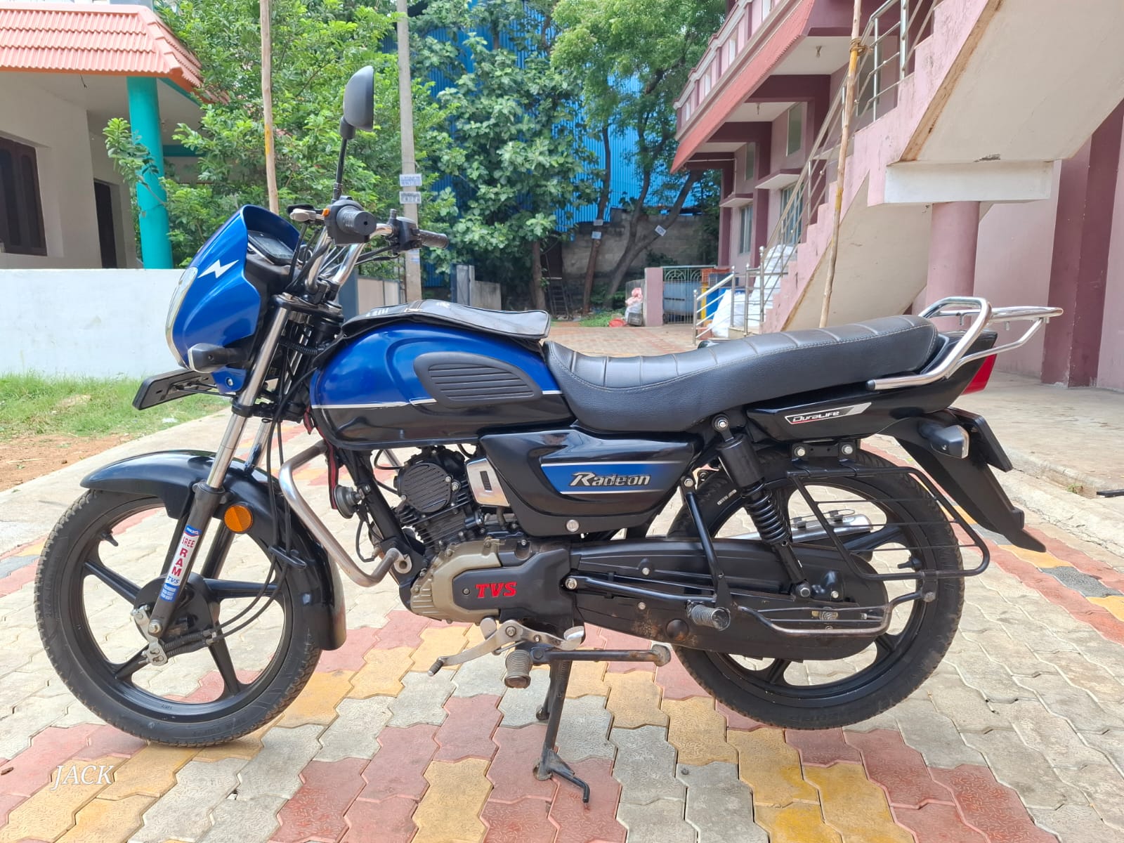 TVS Radeon
