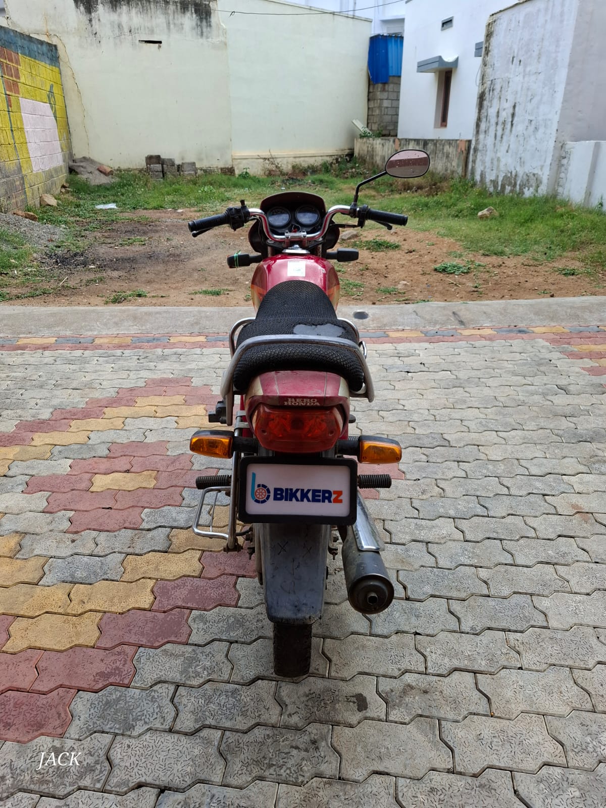 Hero HF Deluxe