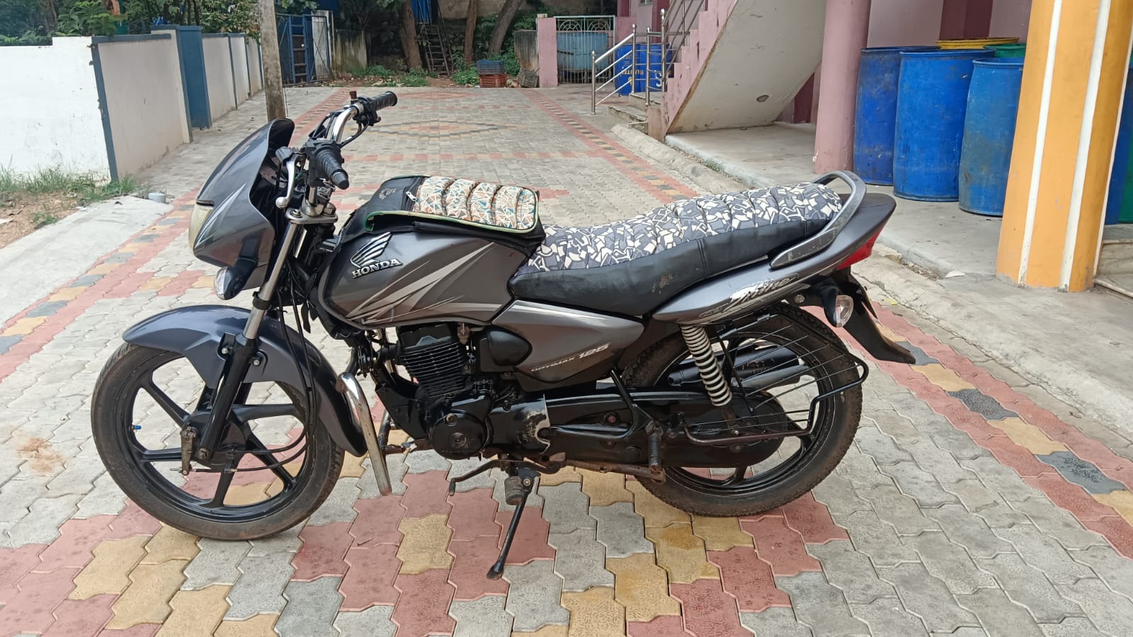 Honda Shine