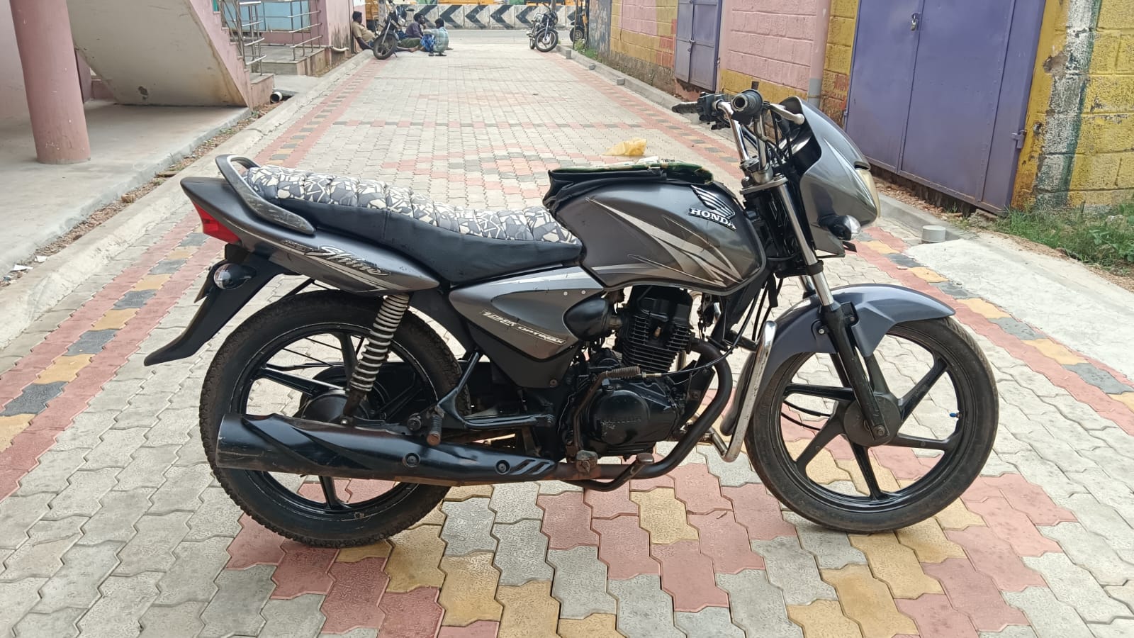 Honda Shine