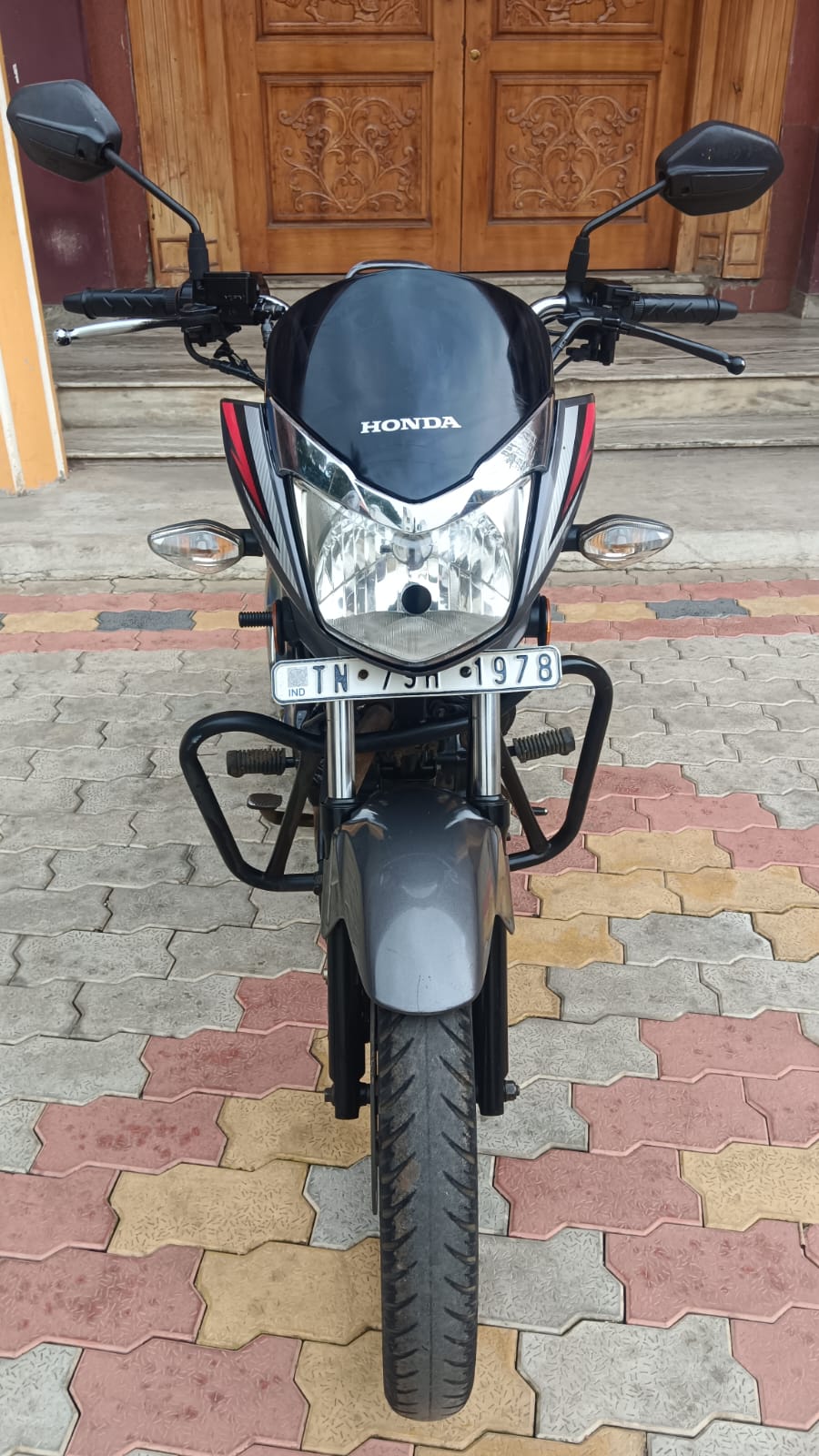 Honda Shine