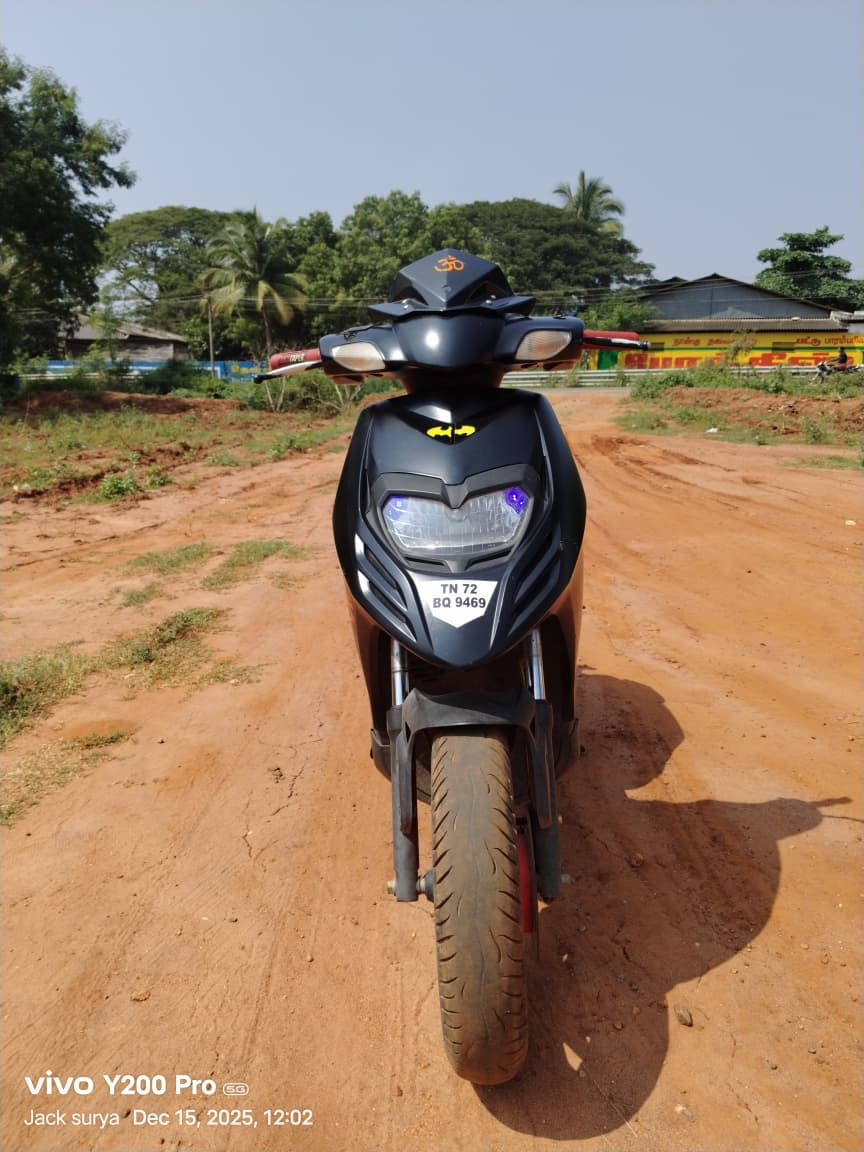 Aprilia Aprilia SR 150