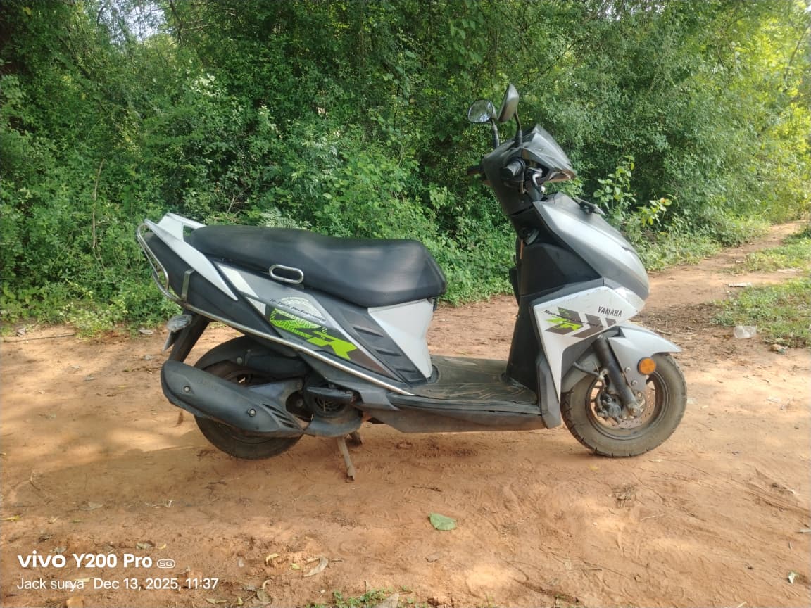 Yamaha Ray ZR 125