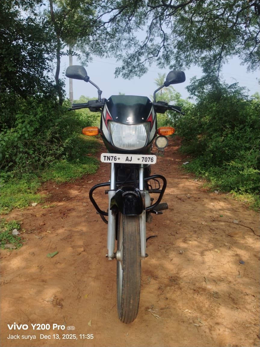 Bajaj CT 100