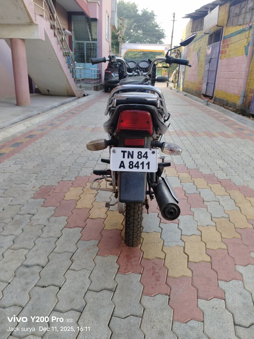 Bajaj CT 100