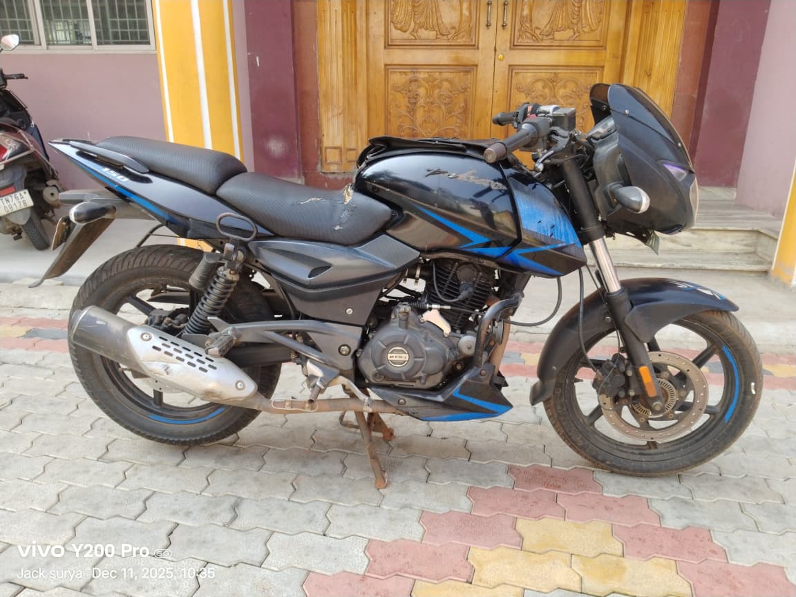Bajaj Pulsar 150