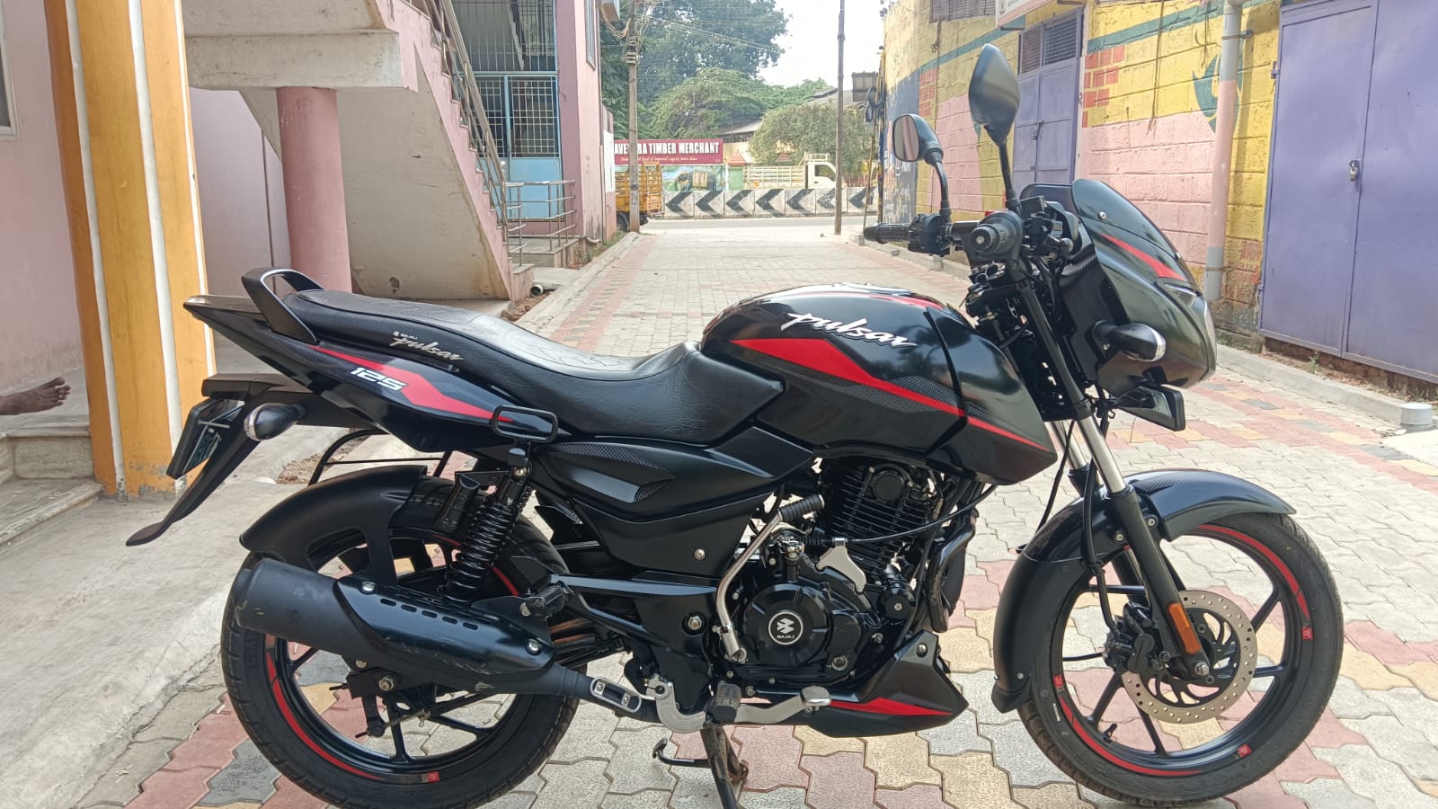 Bajaj Pulsar 150